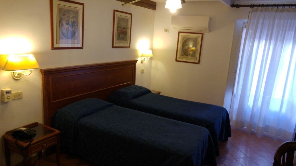 Hotel Sole Roma Buitenkant foto