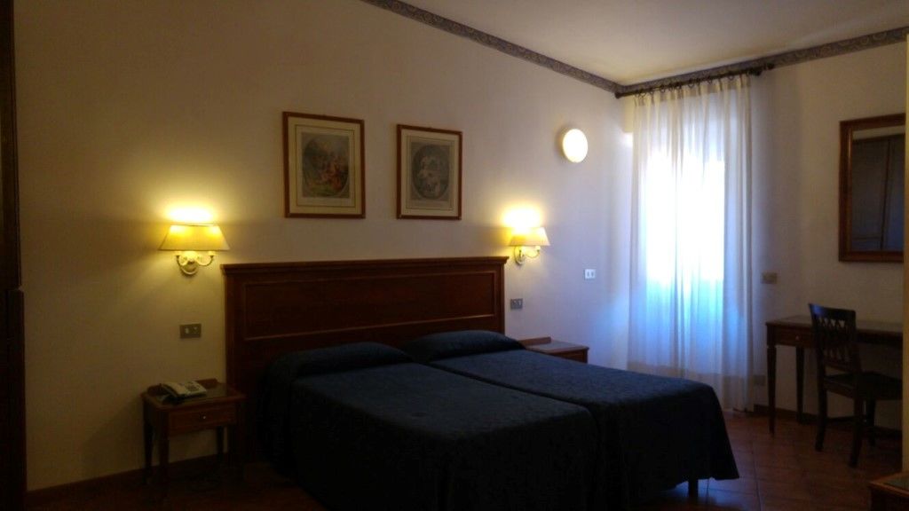 Hotel Sole Roma Buitenkant foto