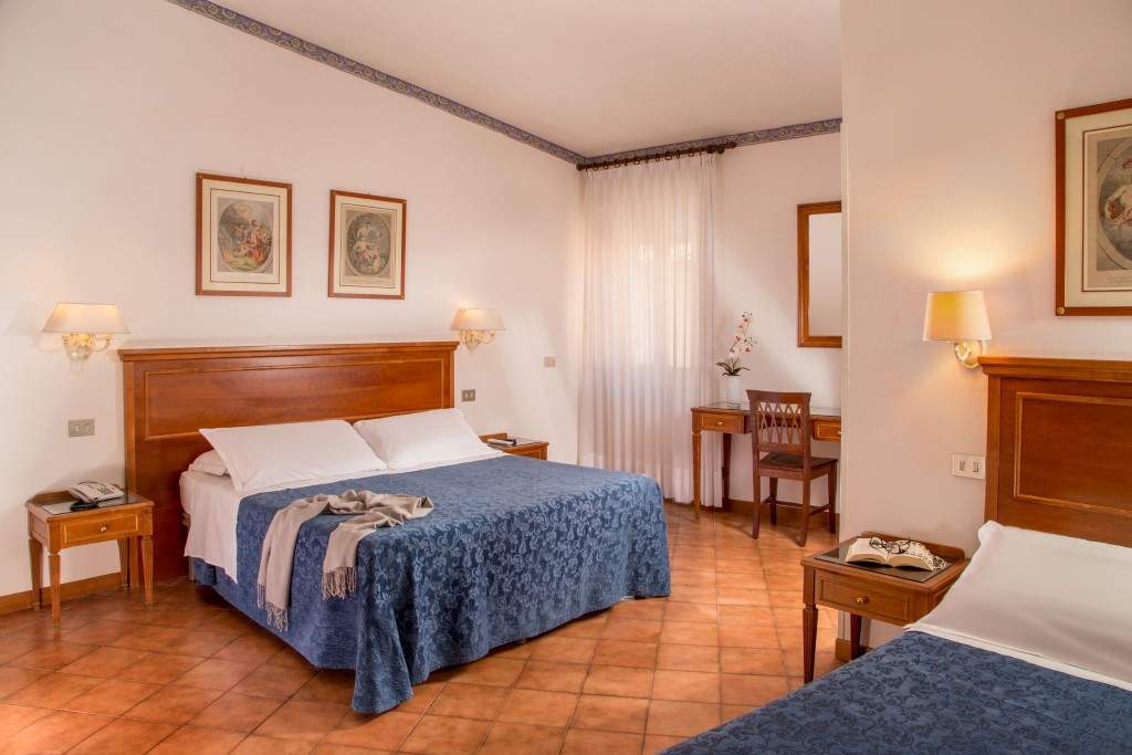 Hotel Sole Roma Buitenkant foto