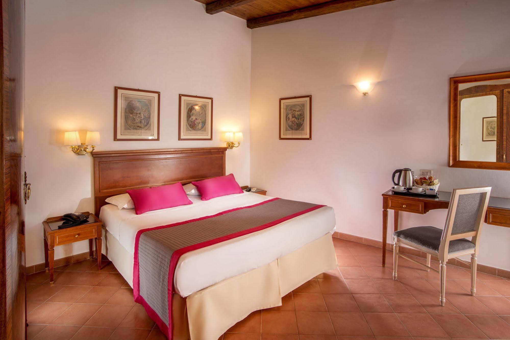 Hotel Sole Roma Buitenkant foto