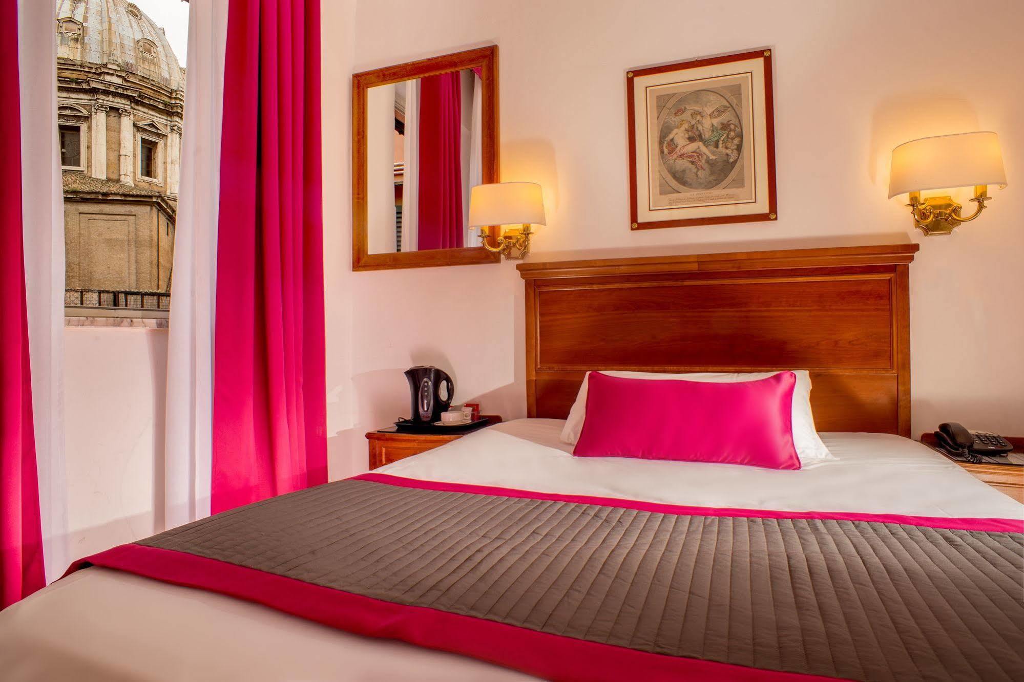 Hotel Sole Roma Buitenkant foto
