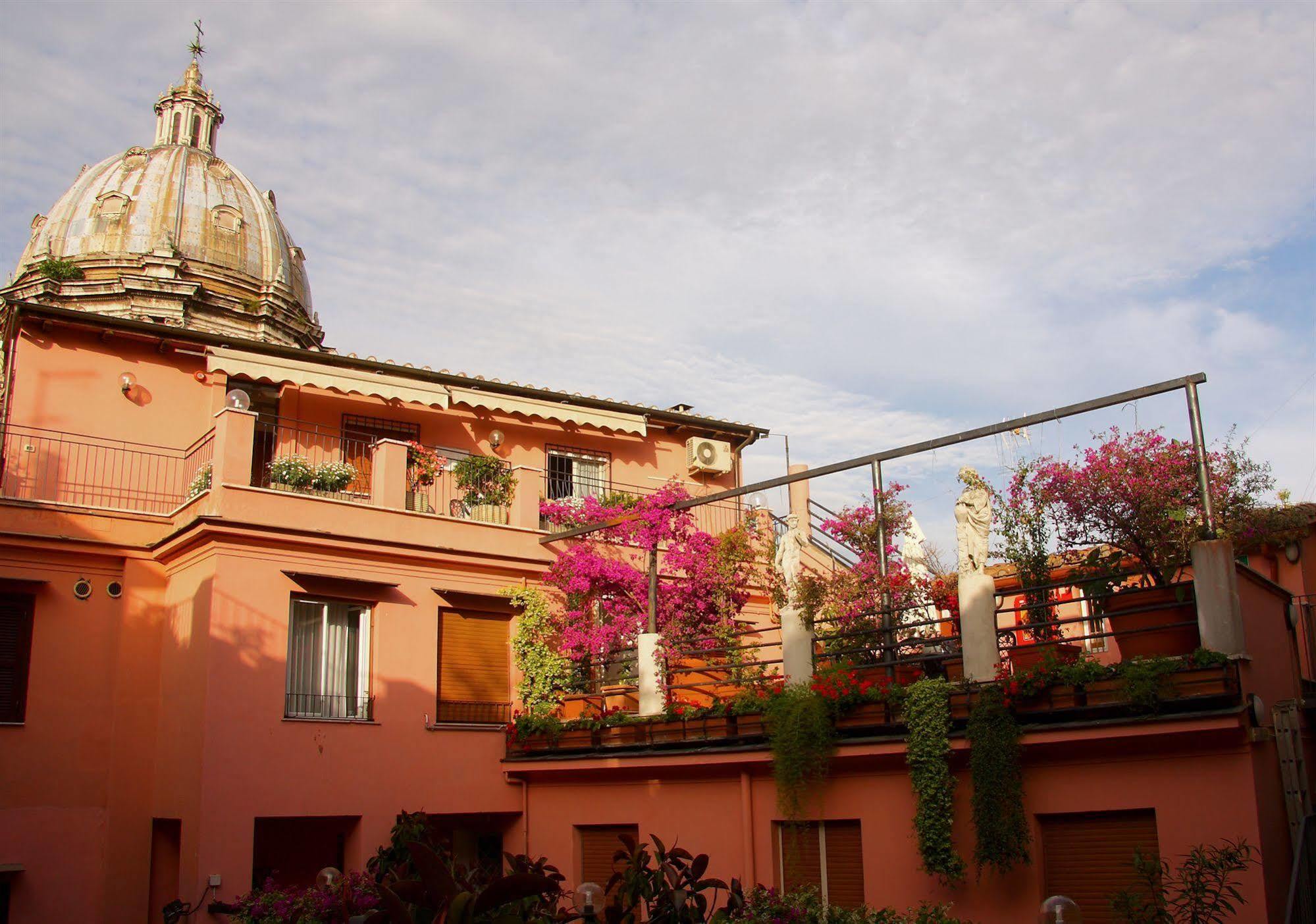 Hotel Sole Roma Buitenkant foto